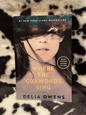 Where the Crawdads Sing by Delia Owens Paperback Book